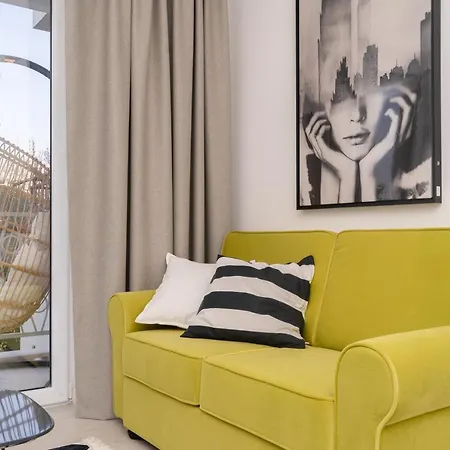 Mary Ann 3 아파트 챠브타트